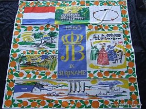 doek gemaakt voor het bezoek van Koningin Juliana & Prins Bernhard aan Suriname 1965