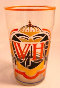 Helder glas ontwerp A. J van Kooten 1926 huwelijksfeest Koningin Wilhelmina & Prins Hendrik. 