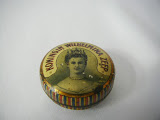 small soap tin with Queen Wilhelmina
